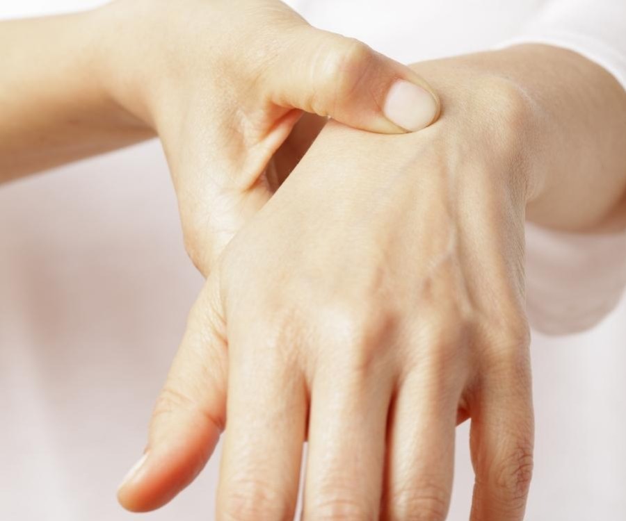 Canal carpien douloureux